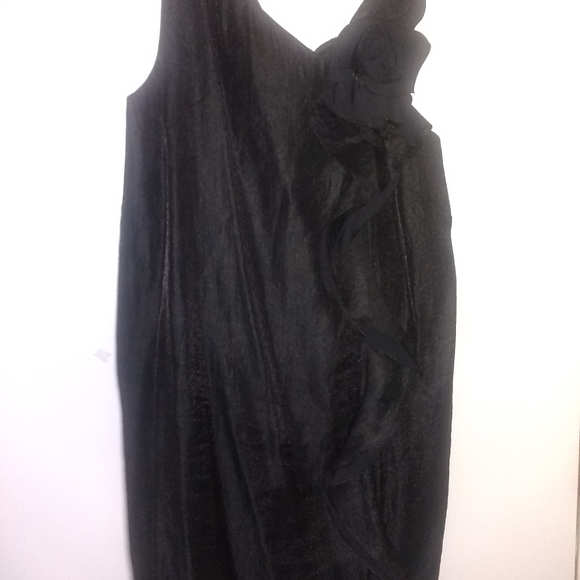 Dresses & Skirts - Women's Black Cocktail Dress Size 18W
